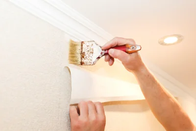 Pose de papier peint à Lézinnes — revêtements muraux et toiles de verre